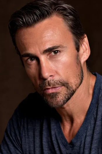 丹尼尔·伯哈特