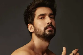 戴利亚·卡尔瓦