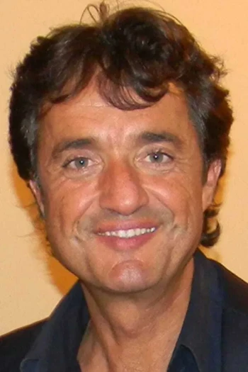 朱利叶斯·贝斯