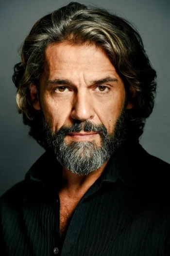 奥斯卡·福龙达