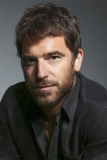 阿方索·巴萨维