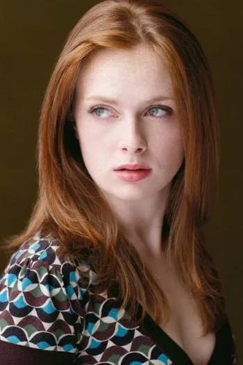 亚历克斯·帕克斯顿-比斯利