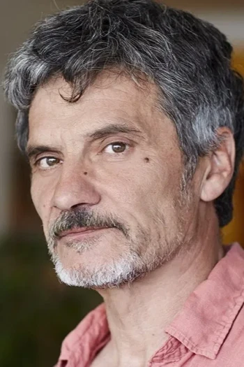 伯纳德·布兰卡恩