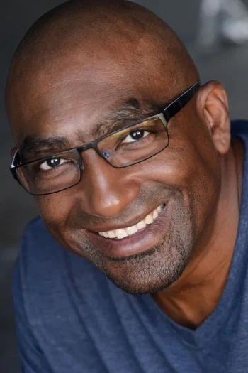 克里斯托弗·盖顿