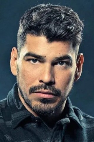 劳尔·卡斯提洛