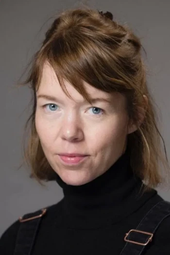 安娜·麦克西维尔·马丁