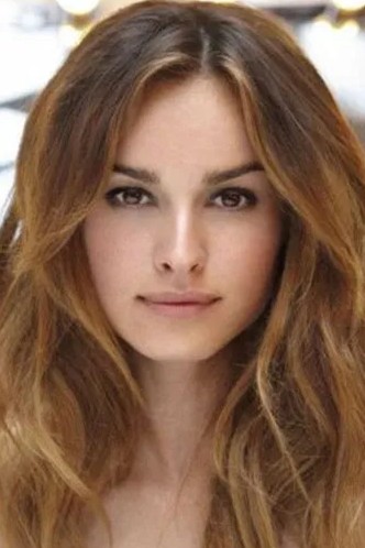 卡夏·斯穆特尼亚克