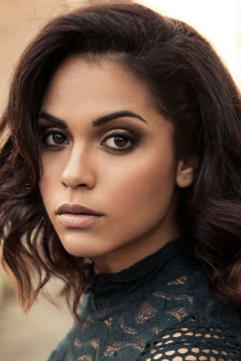 莫妮卡·雷蒙德