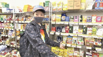 ドキュメント72時間：ワケあり食品店 激安の裏側に